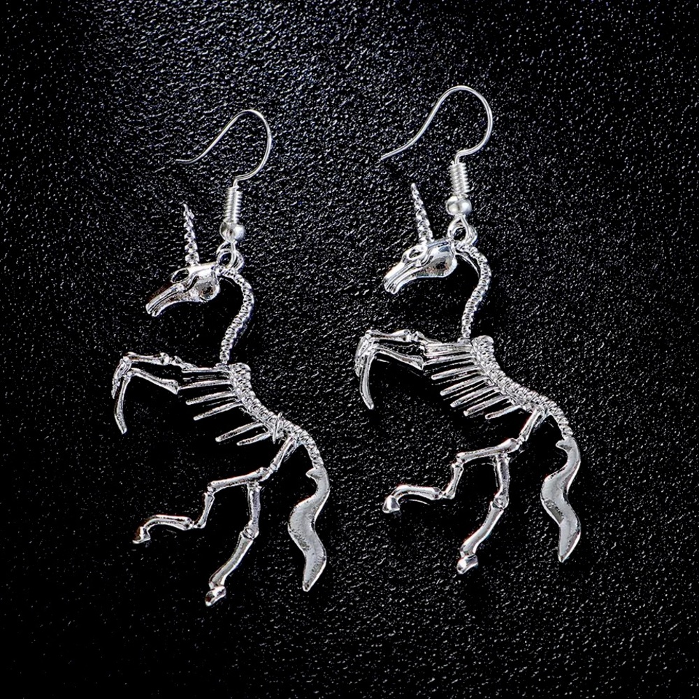🖤💀🦄🌈 Unicorn skeleton dangle earrings